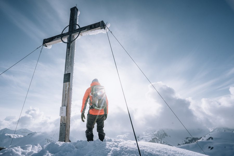 Schneeschuhwandern
in Damüls Schneeschuhwandern
in Damüls