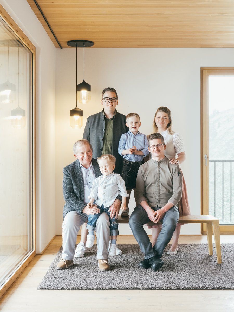 Ihre Gastgeberfamilien
Bischof & Steinfeld Ihre Gastgeberfamilien
Bischof & Steinfeld